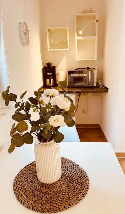 Kuenstler Ferienwohnung Am Weilburger Schloss, Marktplatz 9 Esterno foto
