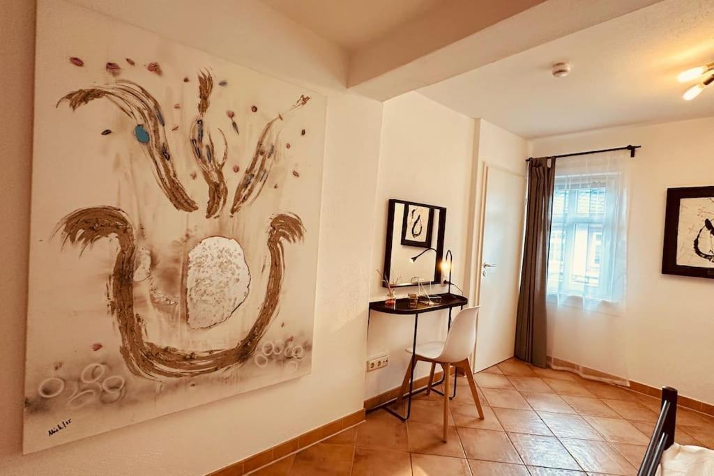 Kuenstler Ferienwohnung Am Weilburger Schloss, Marktplatz 9 Esterno foto